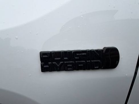 Used 2023 Toyota RAV4 SE w/ Weather & Moonroof Package AWD/4WD image 13