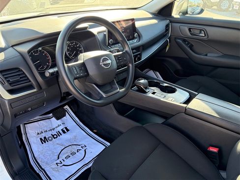 Certified 2025 Nissan Rogue S image 8