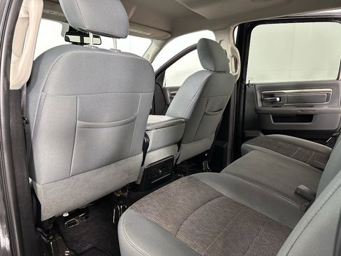 Used 2016 RAM 1500 Classic SLT image 25