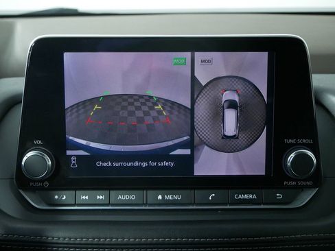 Used 2021 Nissan Rogue SV w/ Premium Package image 34