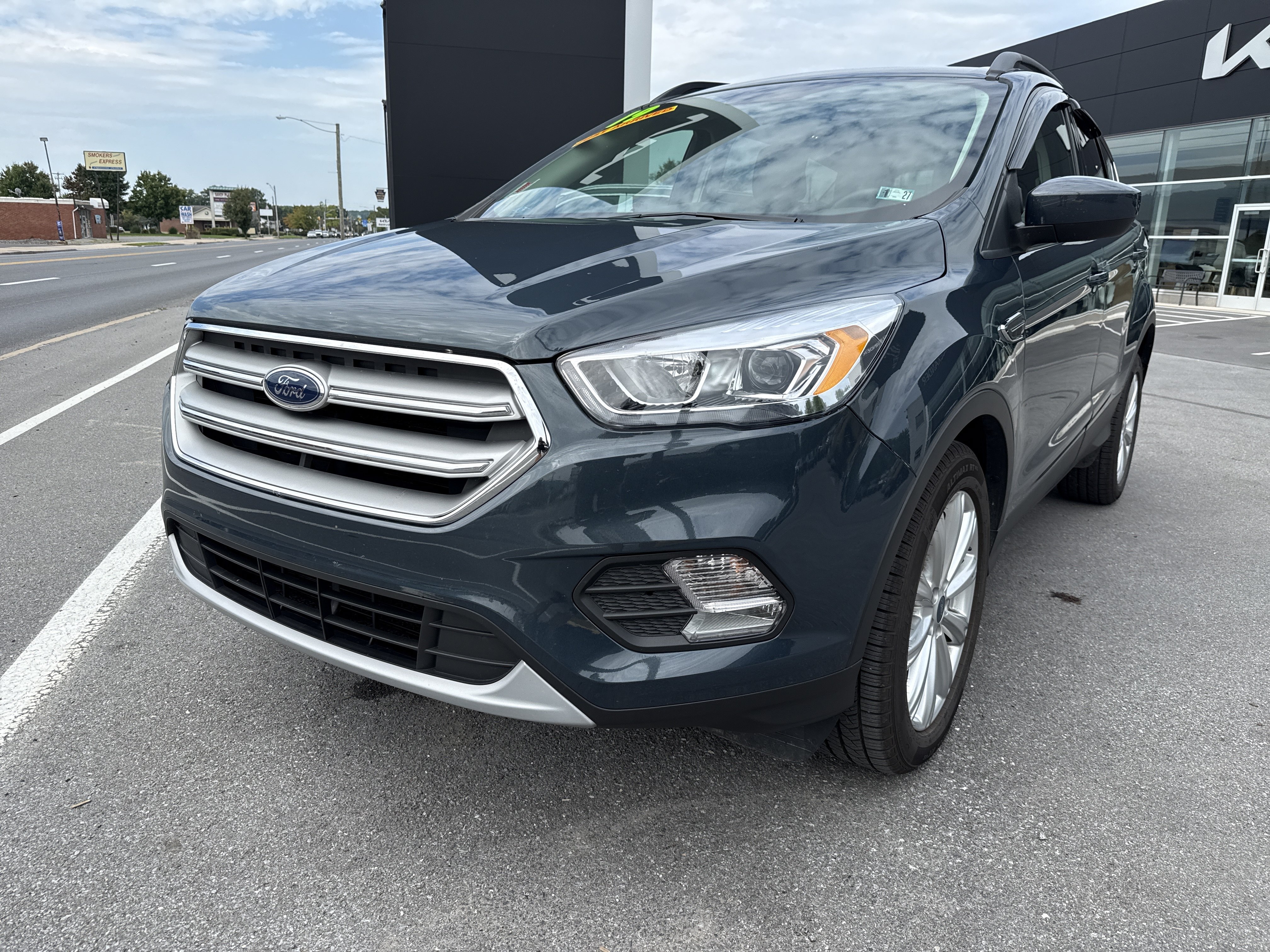 Used 2019 Ford Escape SEL AWD/4WD image 8