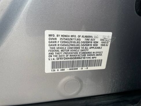 Used 2016 Acura MDX w/ Technology Package AWD/4WD image 26