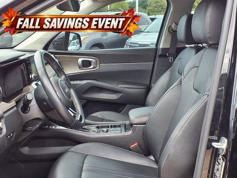 Used 2022 Kia Sorento S AWD/4WD image 11