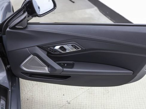 Certified 2025 BMW Z4 M40i w/ Edition image 21