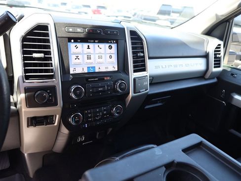 Used 2018 Ford F350 Lariat w/ Lariat Ultimate Package AWD/4WD image 15