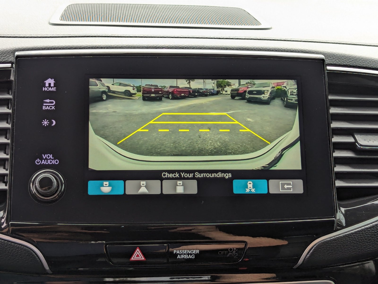 Used 2021 Honda Pilot Touring image 35