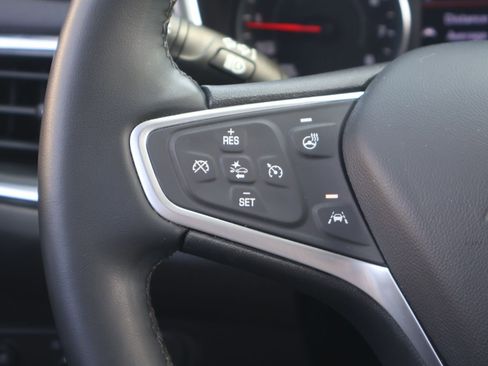 Used 2023 Chevrolet Equinox Premier FWD image 20