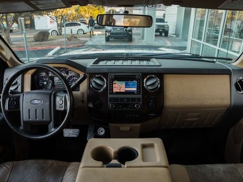 Used 2011 Ford F350 Lariat image 42