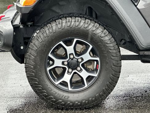 Used 2021 Jeep Wrangler Unlimited Rubicon image 22