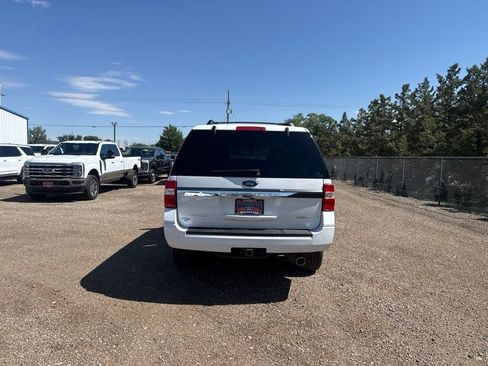 Used 2017 Ford Expedition Limited w/ Equipment Group 301A AWD/4WD image 5