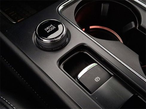 Used 2025 Lincoln Corsair Reserve w/ Equipment Group 202A image 25