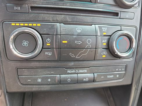 Used 2016 Ford Explorer 4WD image 24