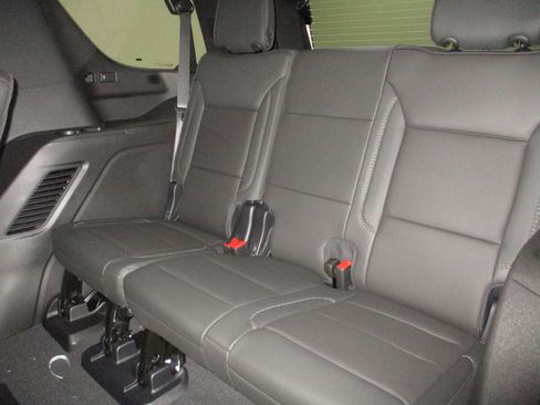 New 2026 GMC Yukon Denali AWD/4WD image 19