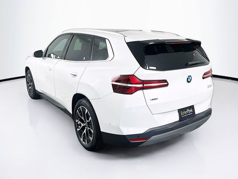 Used 2025 BMW X3 xDrive30i w/ Premium Package AWD/4WD image 5
