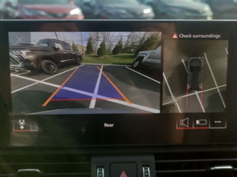 Used 2023 Audi Q5 2.0T Premium Plus w/ Premium Plus Package image 26