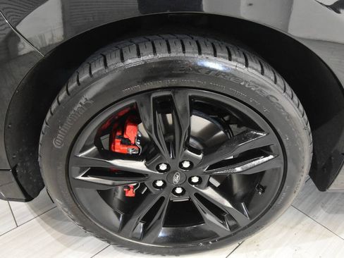 Used 2021 Ford Edge ST w/ Equipment Group 401A AWD/4WD image 10