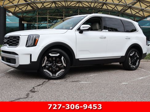 Used 2025 Kia Telluride S FWD image 1