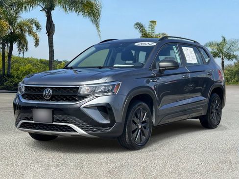 Used 2024 Volkswagen Taos S FWD image 2