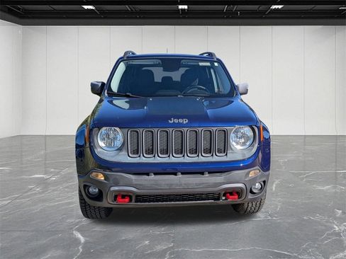 Used 2016 Jeep Renegade Trailhawk image 8