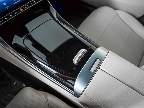 Certified 2025 Mercedes-Benz GLC 350e 4MATIC image 15