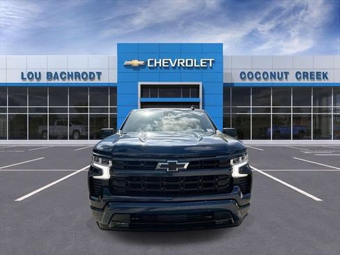 Used 2022 Chevrolet Silverado 1500 RST RWD image 3