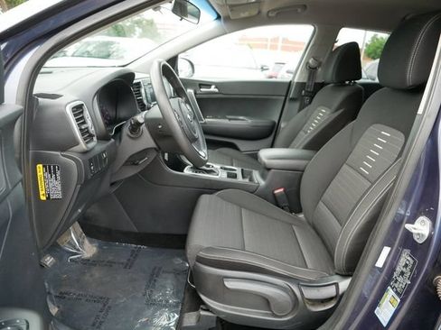 Used 2018 Kia Sportage LX AWD/4WD image 13