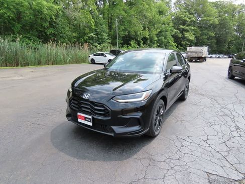 New 2026 Honda HR-V Sport image 1