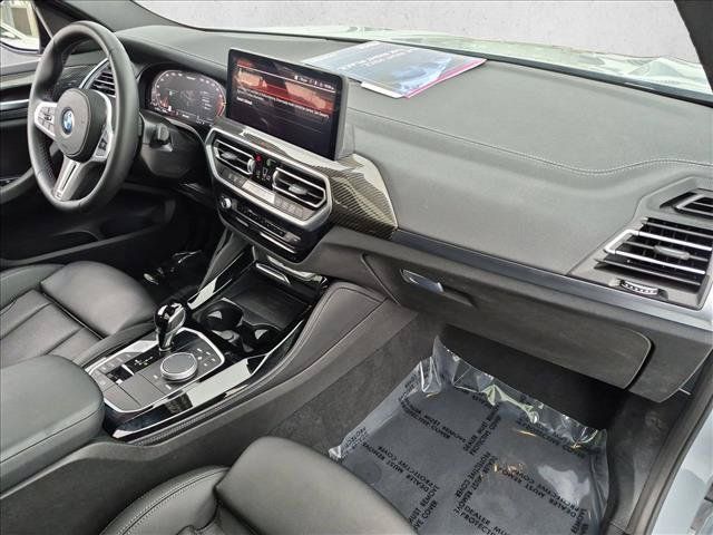Certified 2024 BMW X4 M40i w/ Parking Assistance Package AWD/4WD image 24