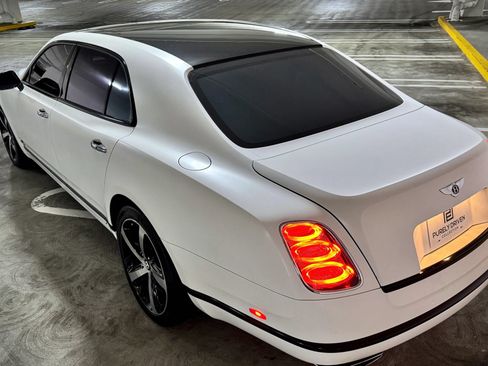 Used 2016 Bentley Mulsanne Speed RWD image 12