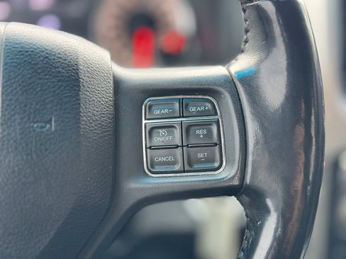 Used 2018 RAM 1500 Big Horn image 36