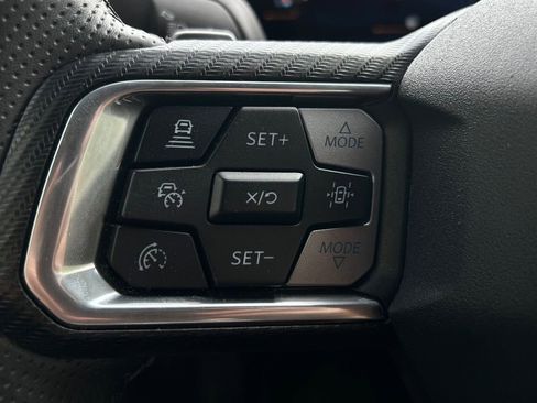 Used 2024 Ford Mustang GT Premium RWD image 11