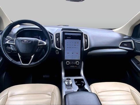 Used 2022 Ford Edge SEL AWD/4WD image 16