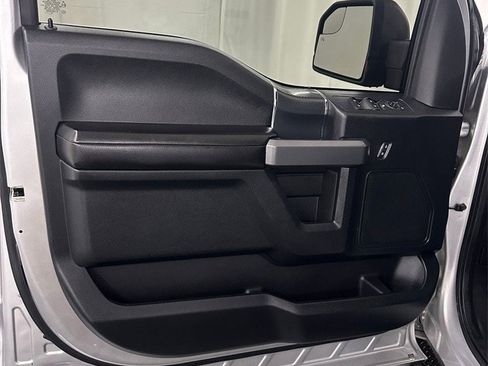 Used 2018 Ford F150 XLT w/ Equipment Group 302A Luxury image 8