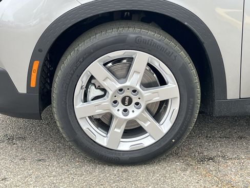 Certified 2025 MINI Cooper Countryman S AWD/4WD image 17