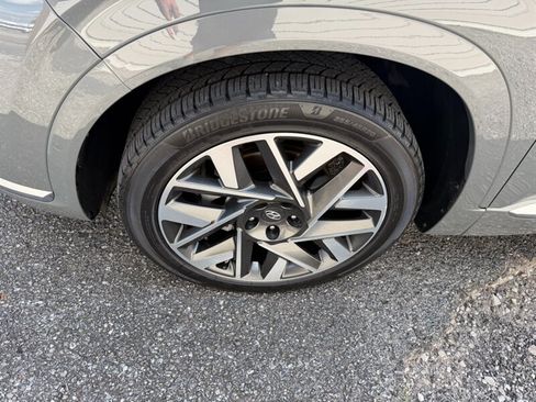Used 2023 Hyundai Santa Fe Calligraphy FWD image 14