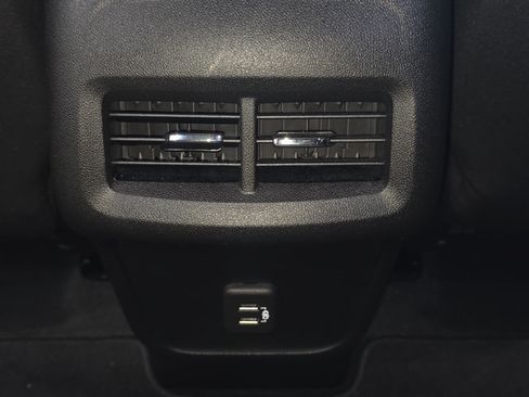 Used 2022 Chevrolet Equinox LT AWD/4WD image 27