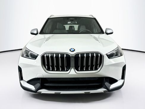 Used 2023 BMW X1 xDrive28i w/ Convenience Package AWD/4WD image 2
