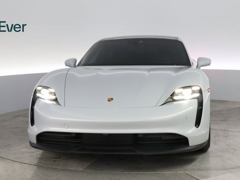 Used 2021 Porsche Taycan 4S w/ Premium Package image 3