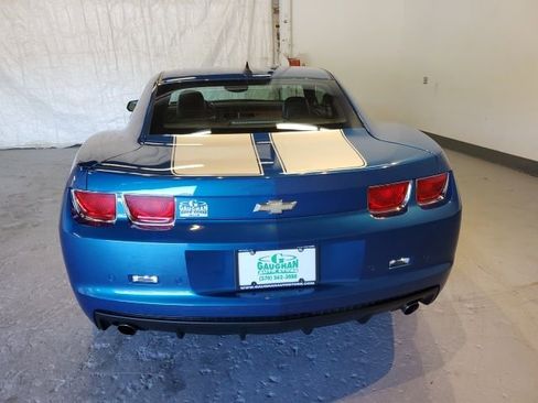 Used 2010 Chevrolet Camaro LT w/ Silver Stripe Package RWD image 5