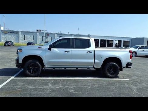 Used 2019 Chevrolet Silverado 1500 Custom Trail Boss image 6