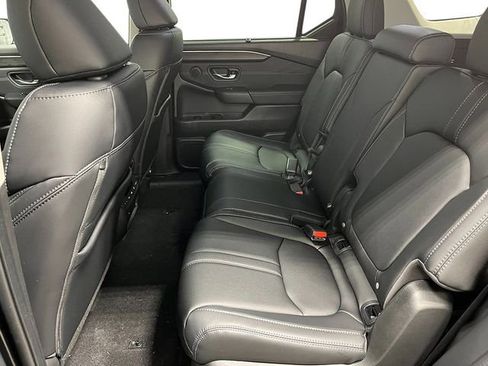 New 2026 Honda Pilot Touring image 25