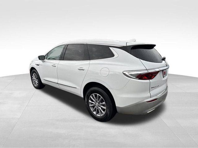 Used 2024 Buick Enclave Essence FWD image 7