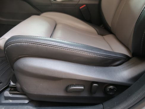 Used 2025 Subaru Outback Limited w/ Popular Package #2 AWD/4WD image 12