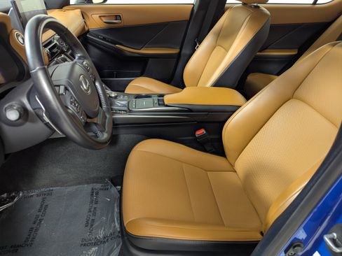 Used 2024 Lexus IS 300 w/ Comfort Package image 29