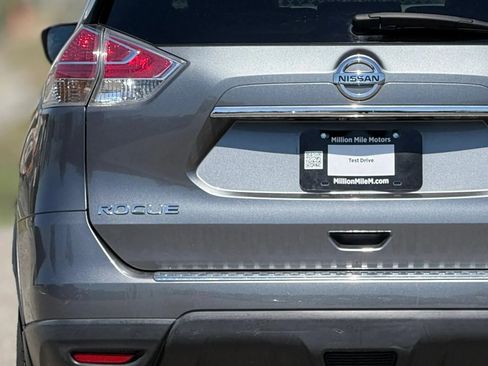 Used 2016 Nissan Rogue SL w/ SL Premium Package AWD/4WD image 13