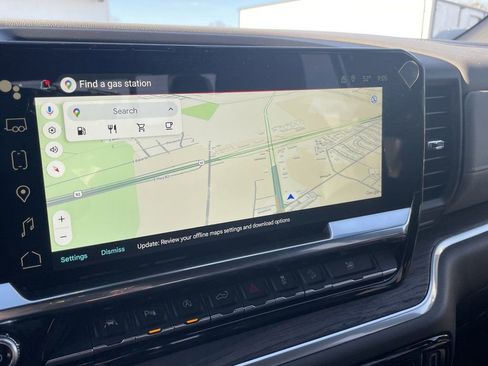 New 2026 GMC Sierra 1500 SLT image 19