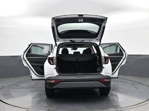 Certified 2022 Hyundai Tucson Limited AWD/4WD image 32