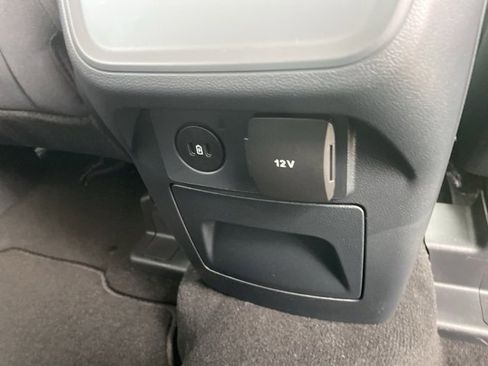 New 2026 Ford Explorer Active image 54