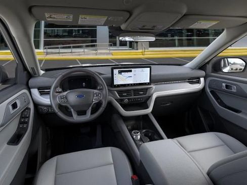 New 2026 Ford Explorer Active w/ Active Comfort Package image 9