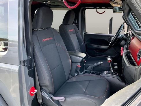 Used 2020 Jeep Wrangler Rubicon AWD/4WD image 16